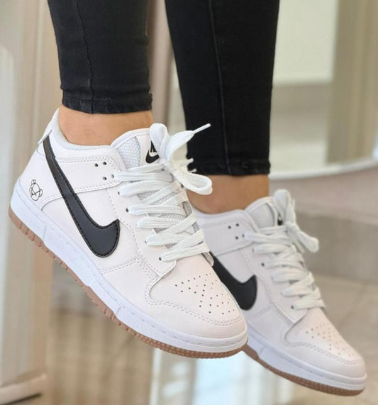 Tenis Nike deportivos Unisex