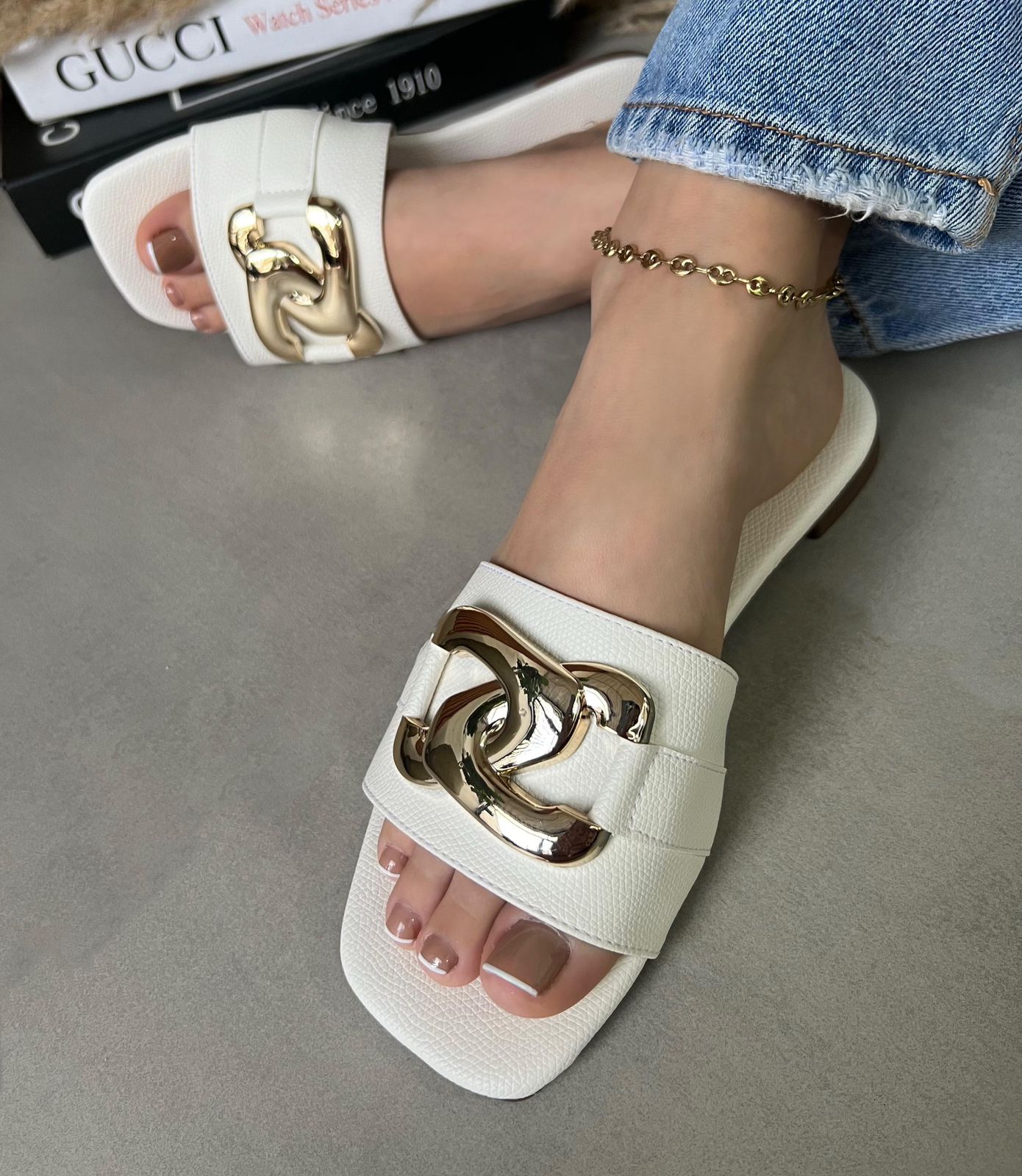 Sandalia Luxe Gold